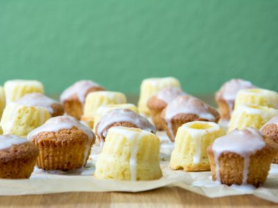 Easy Peasy Sommerrezept… Mandel-Zitronen-Mini-Gugel (und Cupcakes)